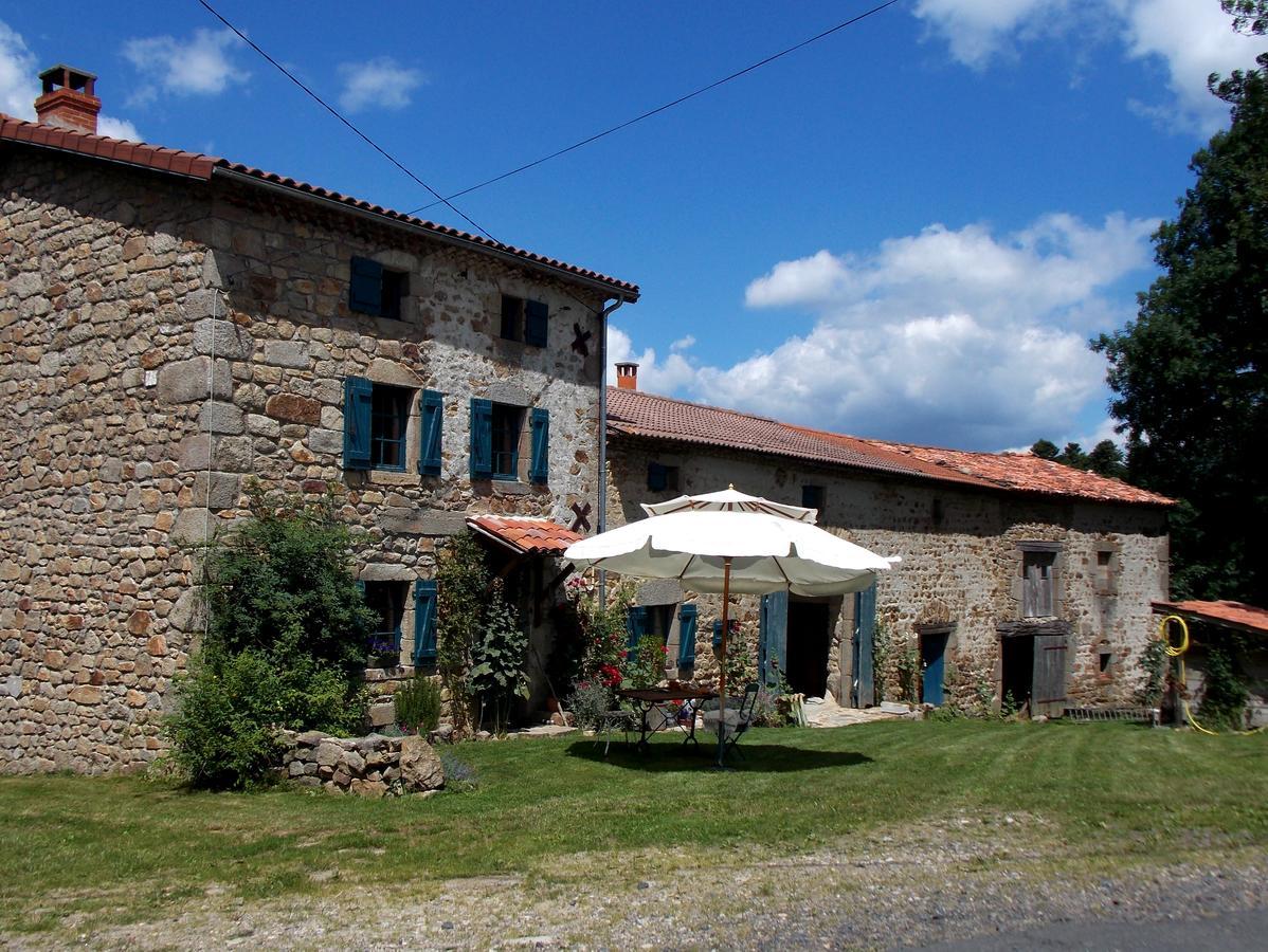 La Rosiere Bed & Breakfast Auzelles Exterior photo