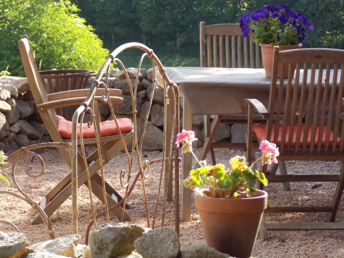 La Rosiere Bed & Breakfast Auzelles Exterior photo